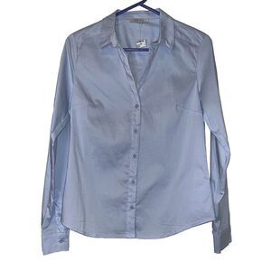 Love Tree Top Women’s Sz Med Button Down Classic Pastel Blue Business Office New